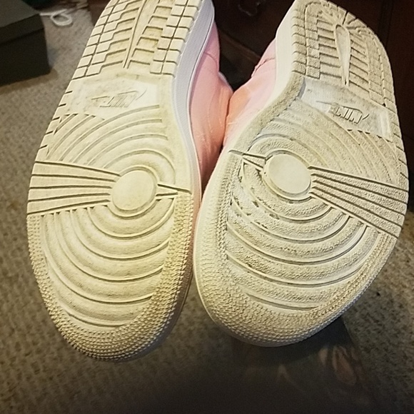 Jordan 1 - Picture 4 of 4